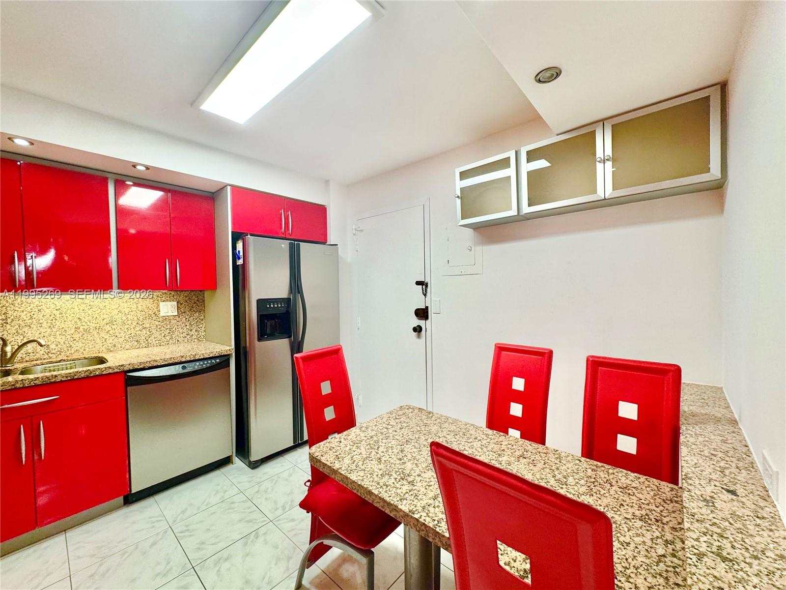 See details 1912 2 / 2 1087 sq. ft. $ 2026-04-09 0 Photo