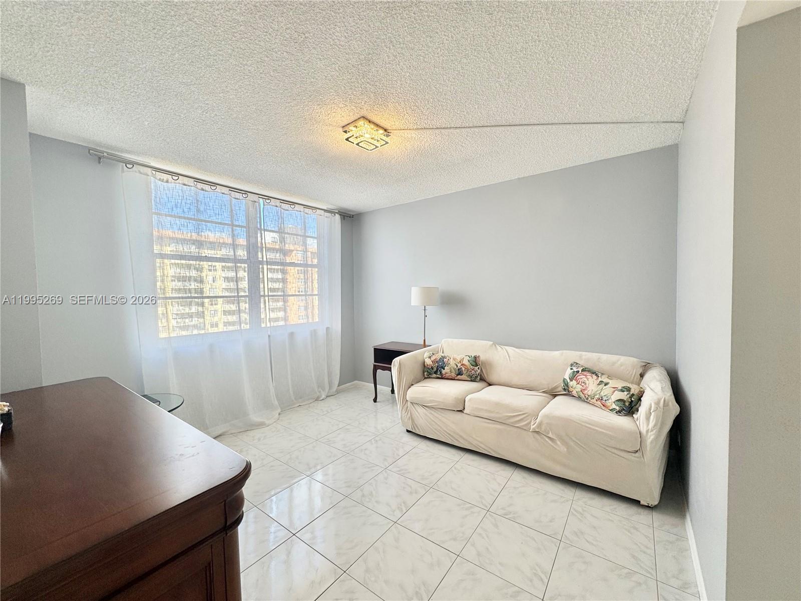 See details 1912 2 / 2 1087 sq. ft. $ 2026-04-09 0 Photo