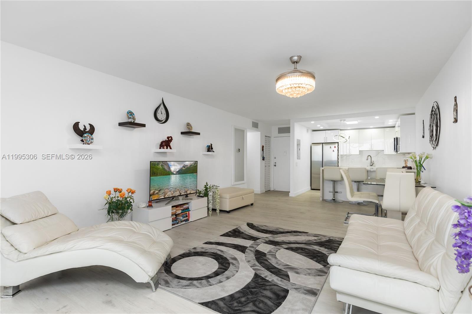 Photo of 2201 Ocean Dr  #902, Hollywood, Florida, 33019 - 