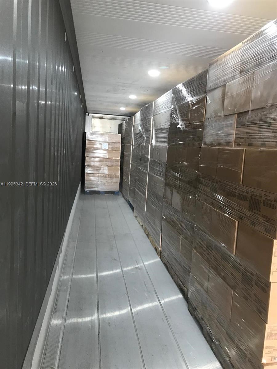   /   sq. ft. $ 2026-04-06 0 Photo