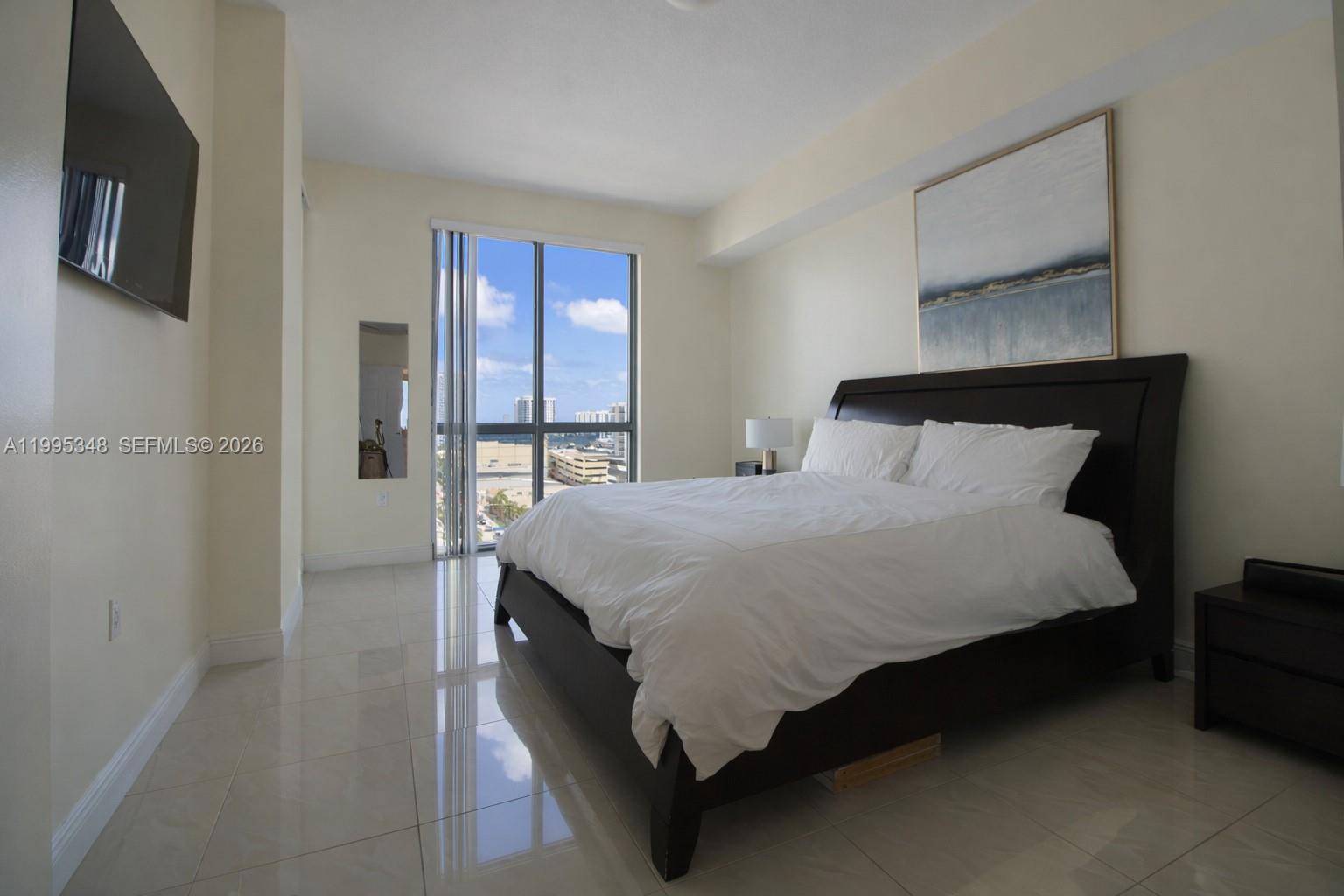 Photo of 140 Dixie Hwy  #1019, Hollywood, Florida, 33020 - 