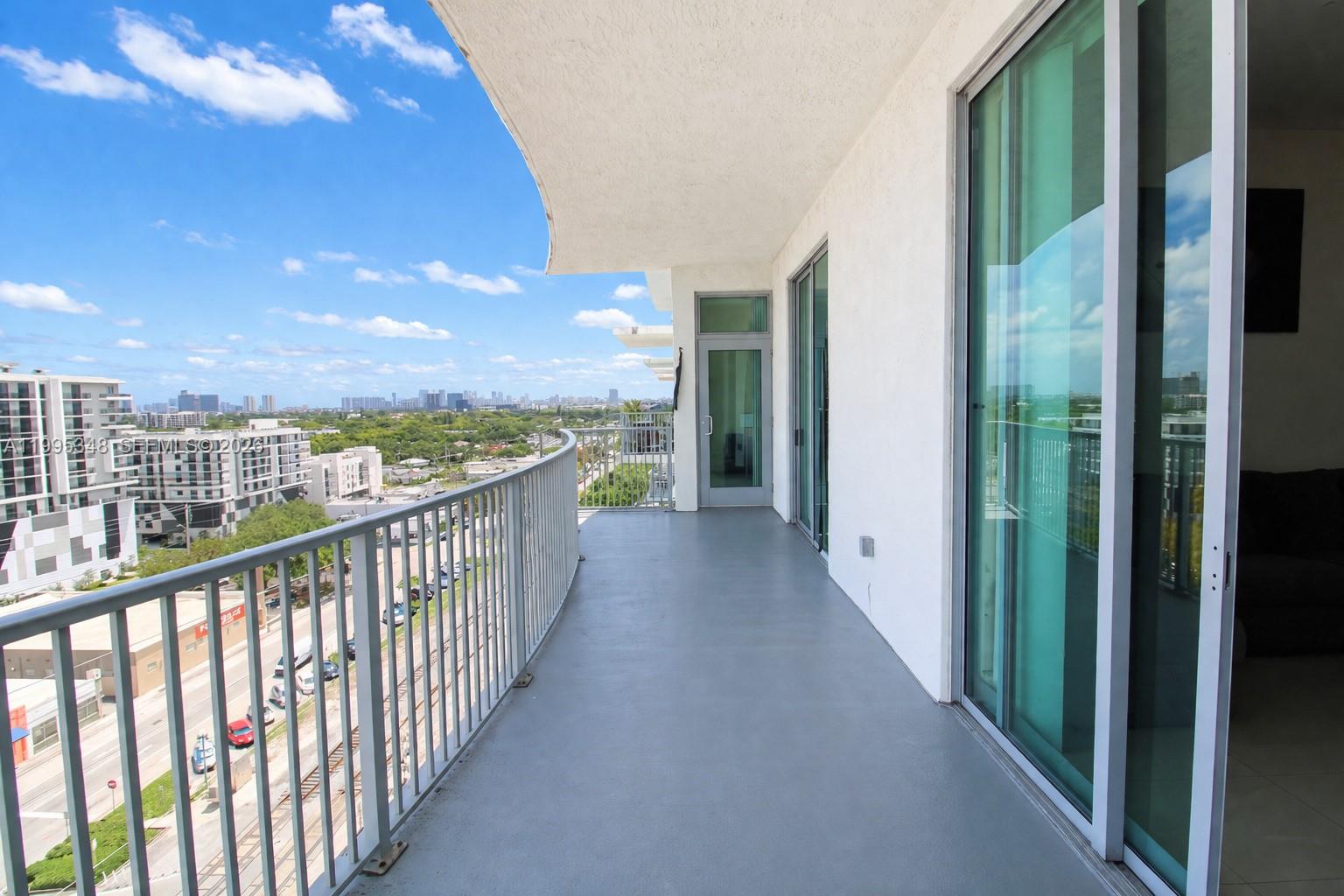 Photo of 140 Dixie Hwy  #1019, Hollywood, Florida, 33020 - 