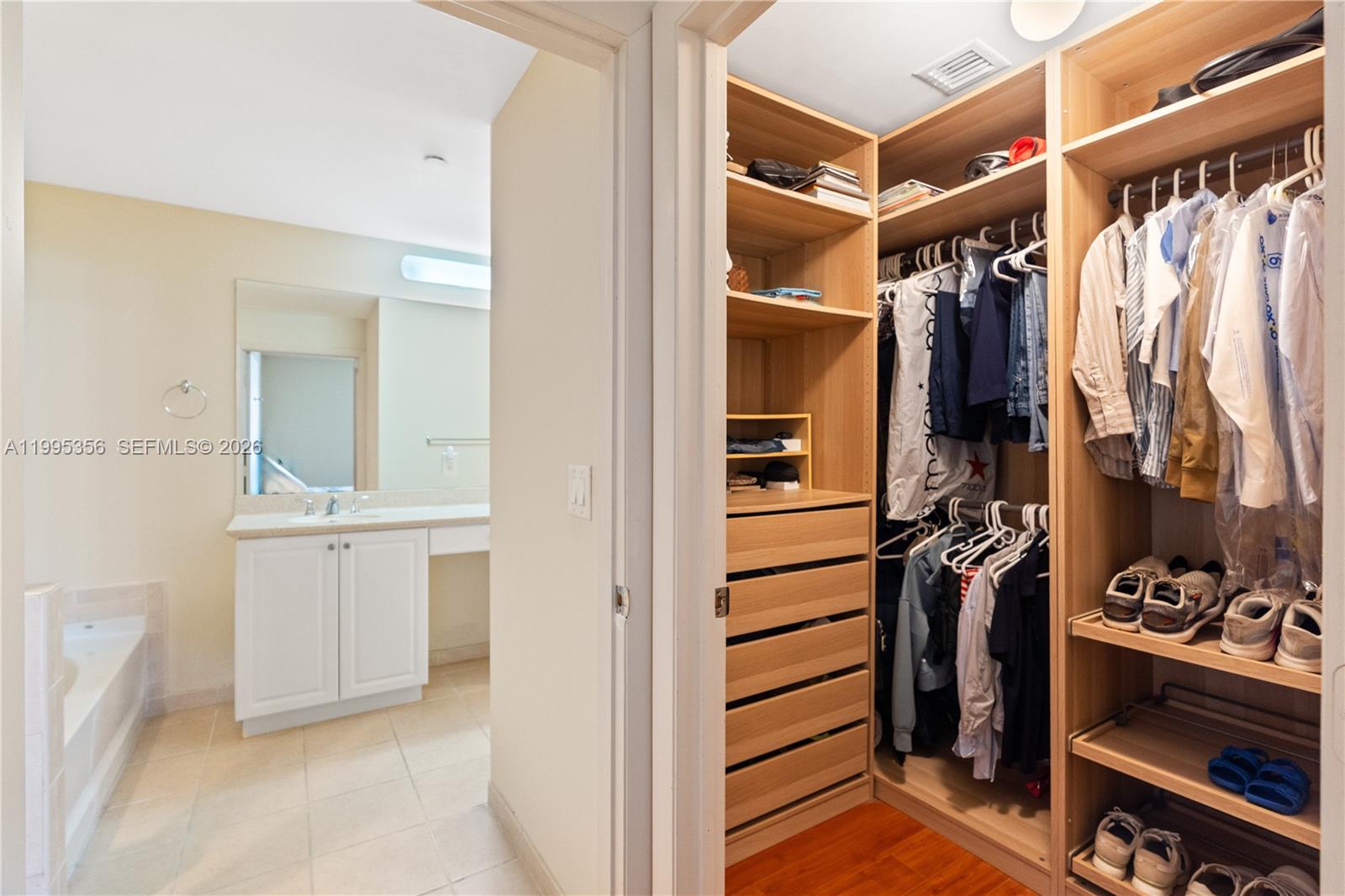 Photo of 3340 190th St  #1004, Aventura, Florida, 33180 - 