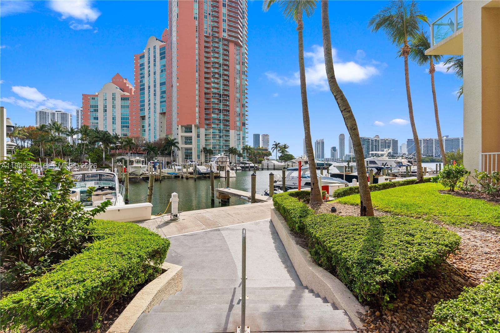 Photo of 3340 190th St  #1004, Aventura, Florida, 33180 - 