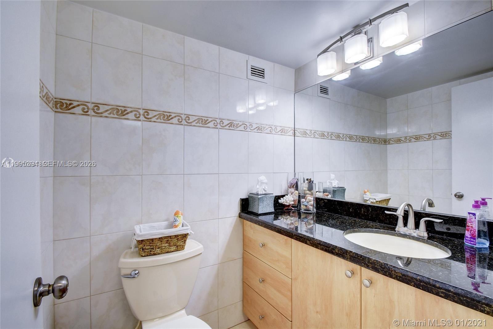 Photo of 3800 Ocean Dr  #902, Hollywood, Florida, 33019 - 