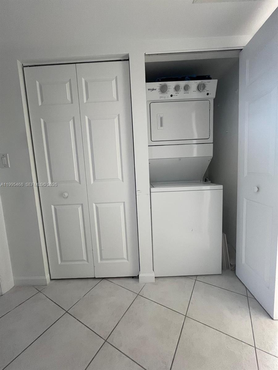 Photo of 3530 Mystic Pointe Dr  #1711, Aventura, Florida, 33180 - 