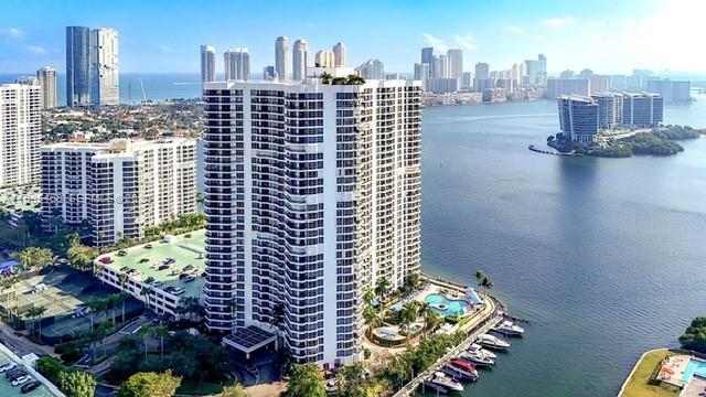 Photo of 3530 Mystic Pointe Dr  #1711, Aventura, Florida, 33180 - 