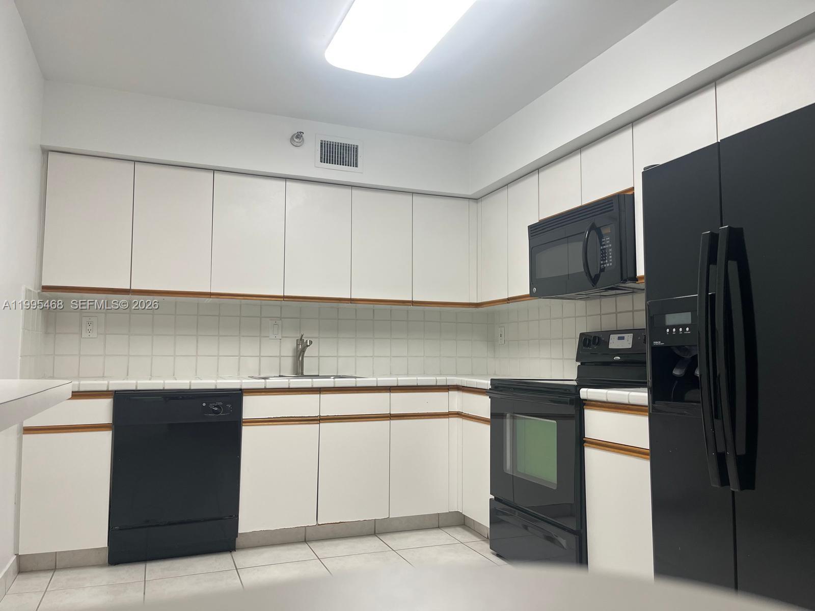 Photo of 3530 Mystic Pointe Dr  #1711, Aventura, Florida, 33180 - 