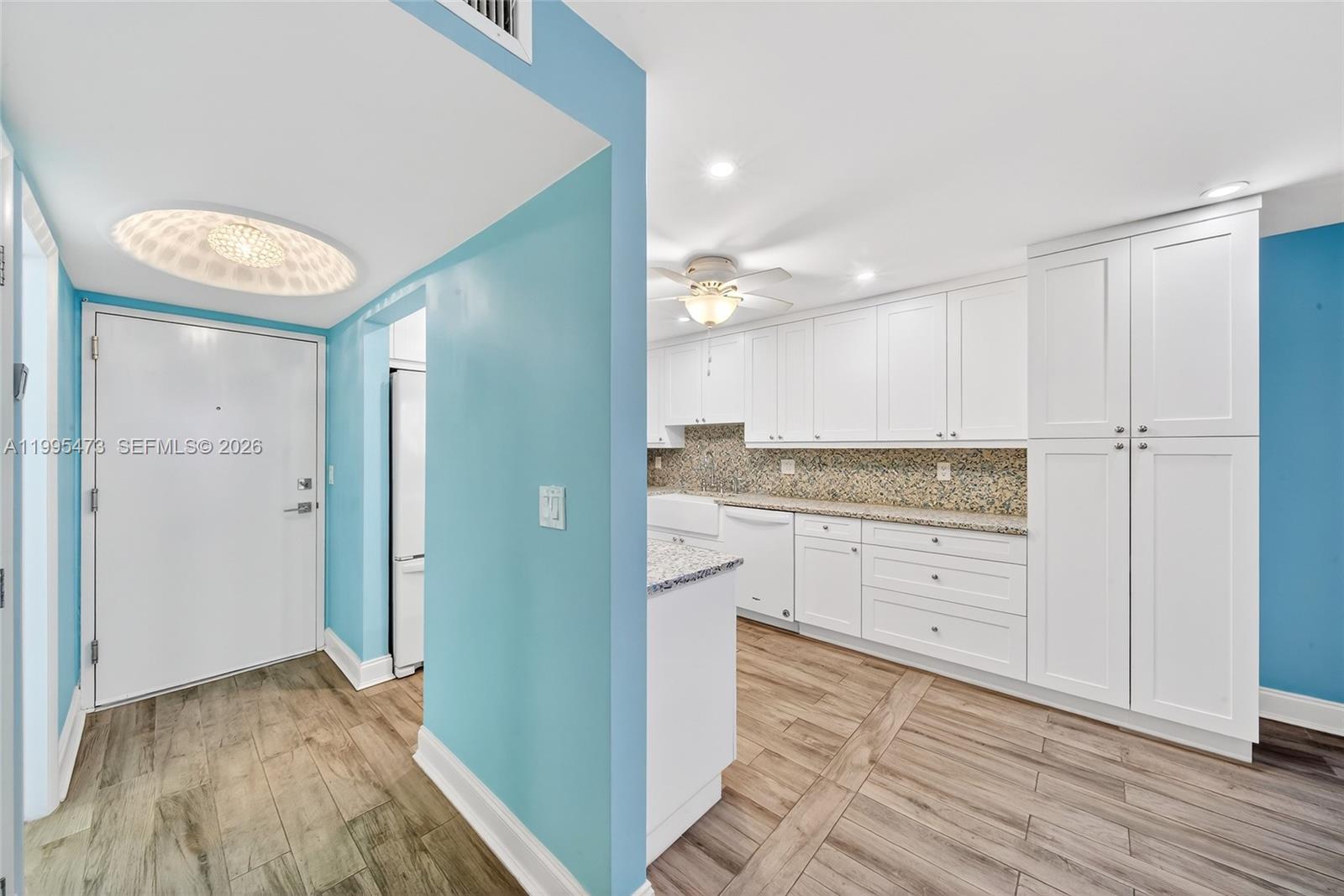 Photo of 2301 Ocean Dr  #2302, Hollywood, Florida, 33019 - 