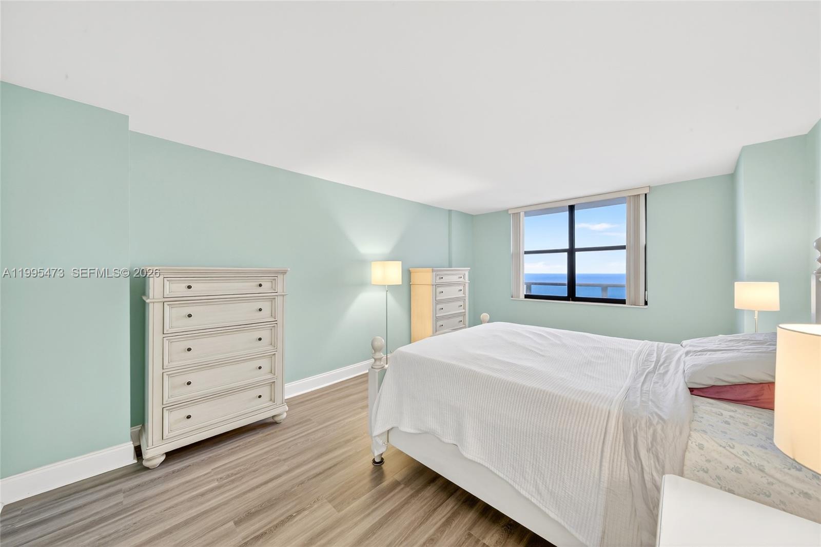 Photo of 2301 Ocean Dr  #2302, Hollywood, Florida, 33019 - 