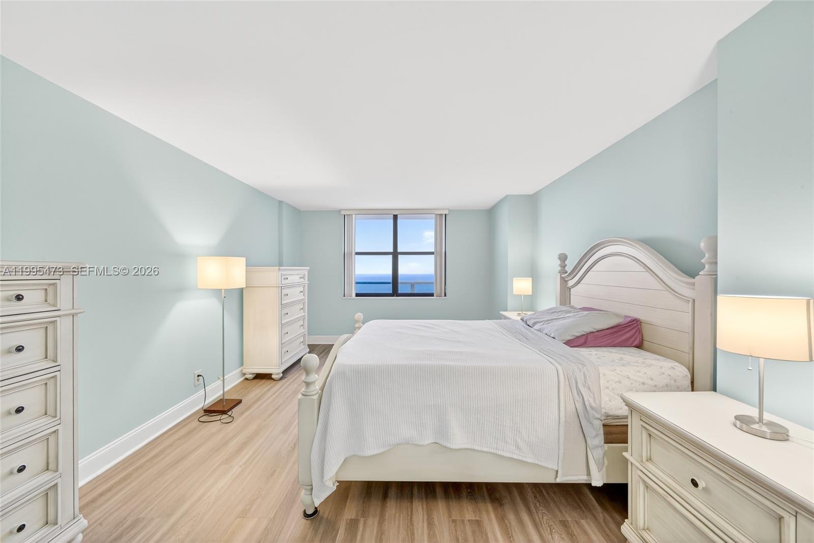 Photo of 2301 Ocean Dr  #2302, Hollywood, Florida, 33019 - 