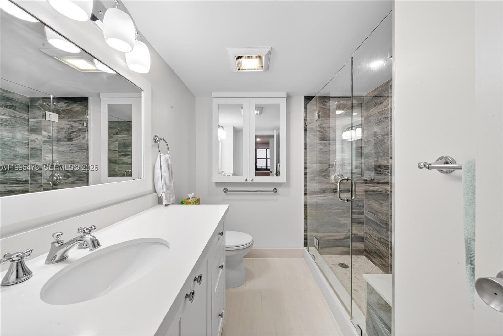 Photo of 2301 Ocean Dr  #2302, Hollywood, Florida, 33019 - 