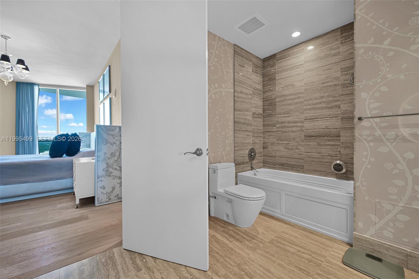 2405 2 / 2 1435 sq. ft. $ 2026-04-06 0 Photo