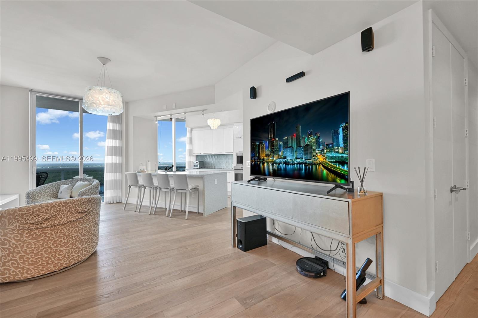 2405 2 / 2 1435 sq. ft. $ 2026-04-06 0 Photo