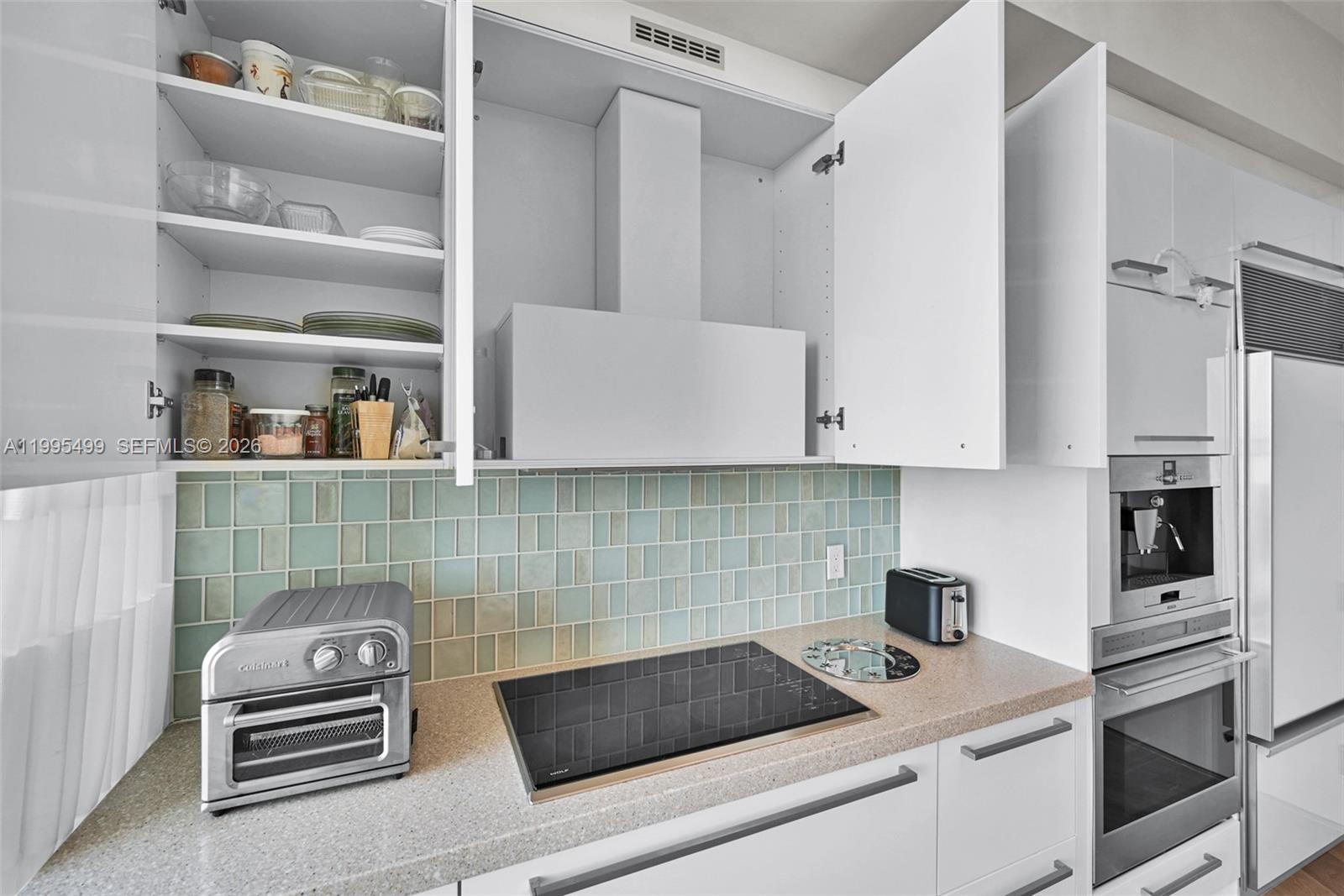 2405 2 / 2 1435 sq. ft. $ 2026-04-06 0 Photo