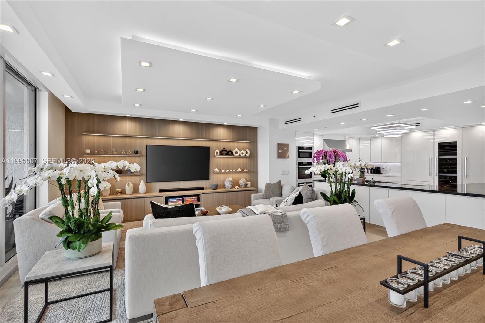 2102 3 / 4 2840 sq. ft. $ 2026-04-06 0 Photo