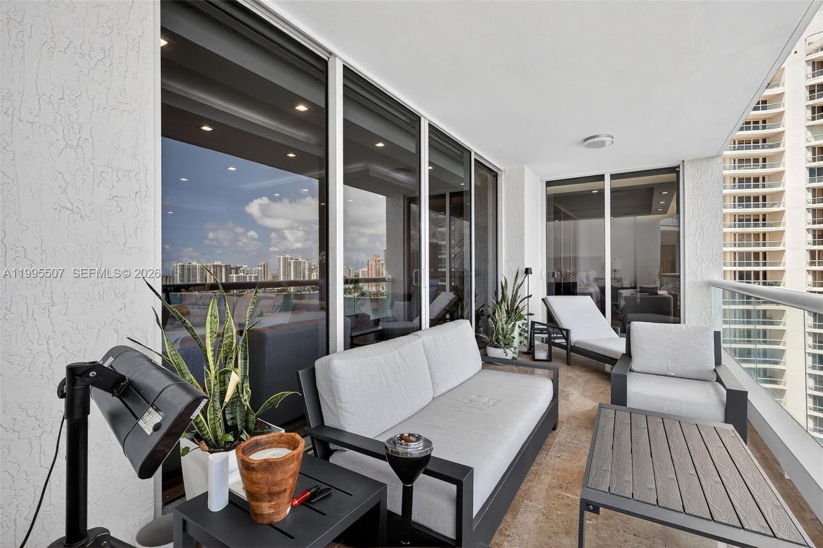 2102 3 / 4 2840 sq. ft. $ 2026-04-06 0 Photo