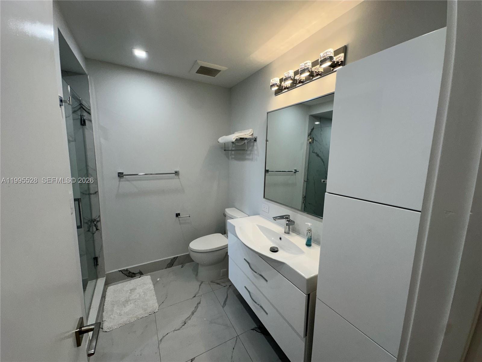 Photo of 19500 Turnberry Way  #14C, Aventura, Florida, 33180 - Bedroom 2 Full Bath
