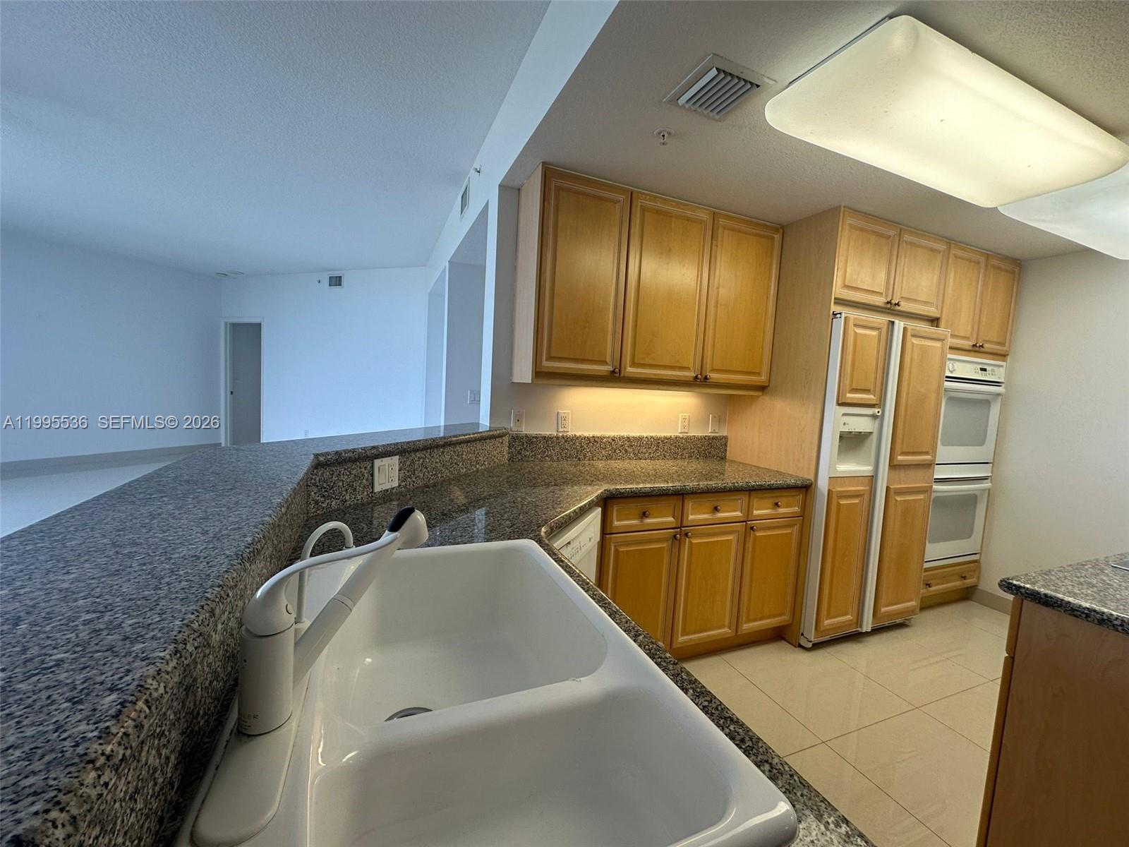 Photo of 6001 Ocean Dr  #503, Hollywood, Florida, 33019 - 