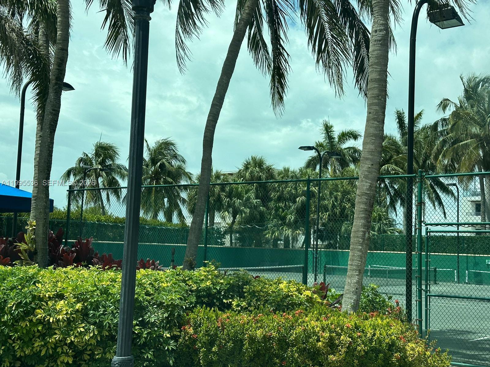 Photo of 6001 Ocean Dr  #503, Hollywood, Florida, 33019 - 