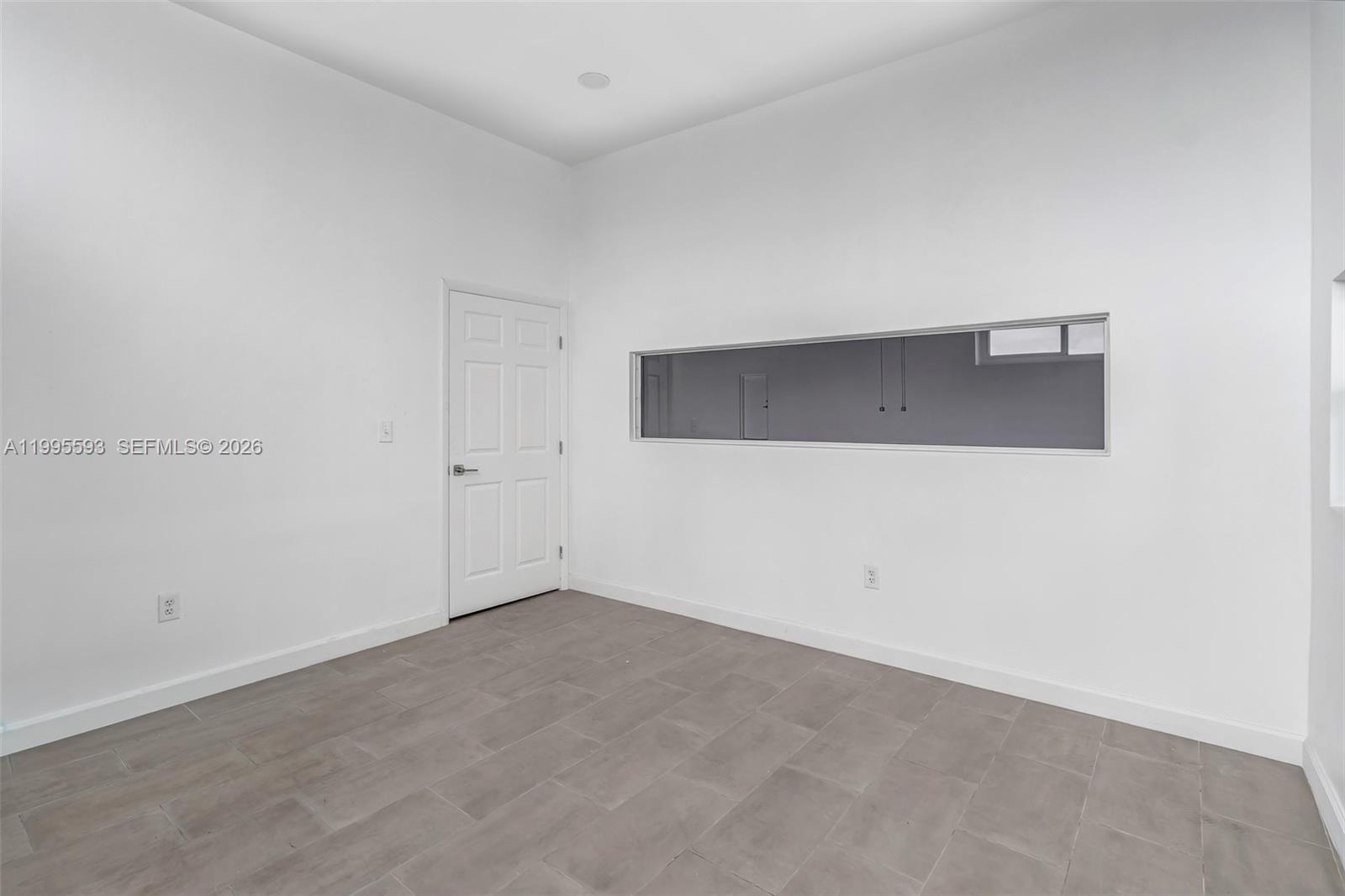   /   sq. ft. $ 2026-04-06 0 Photo