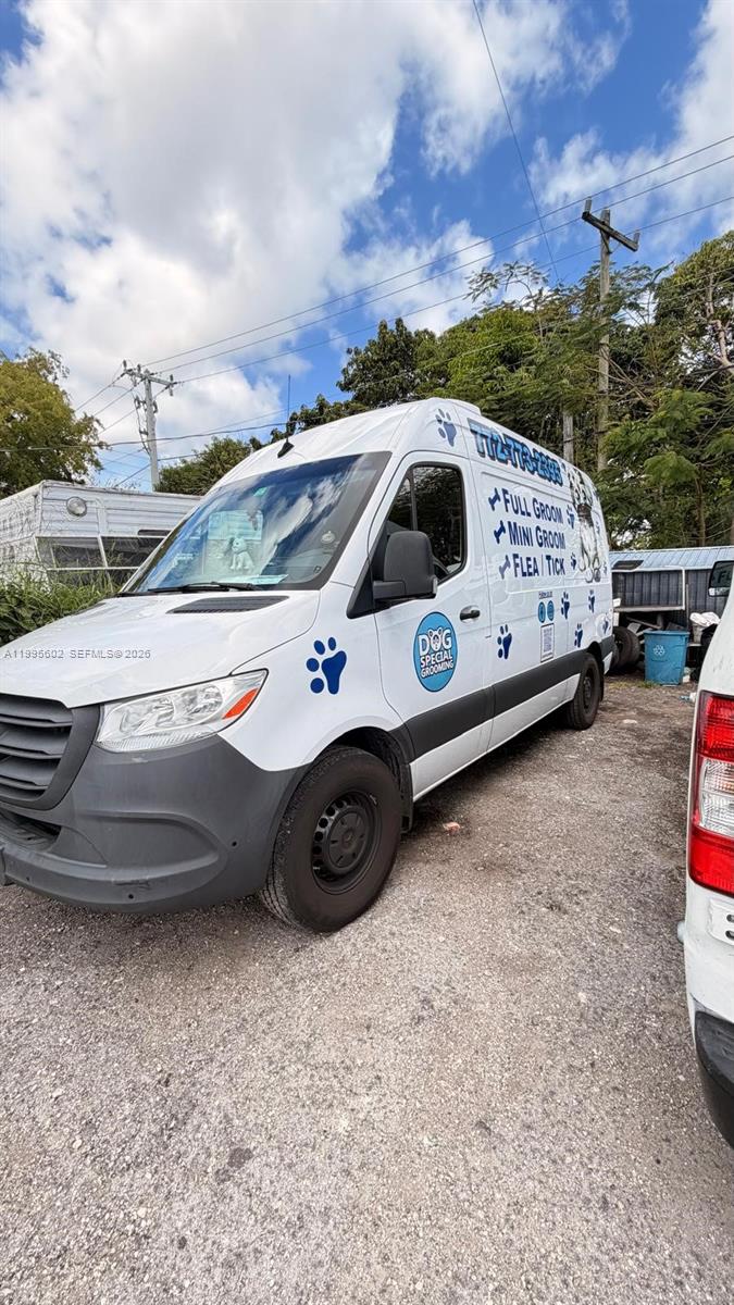   /   sq. ft. $ 2026-04-06 0 Photo