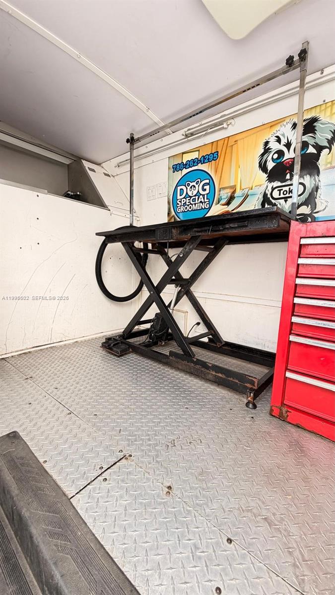   /   sq. ft. $ 2026-04-06 0 Photo