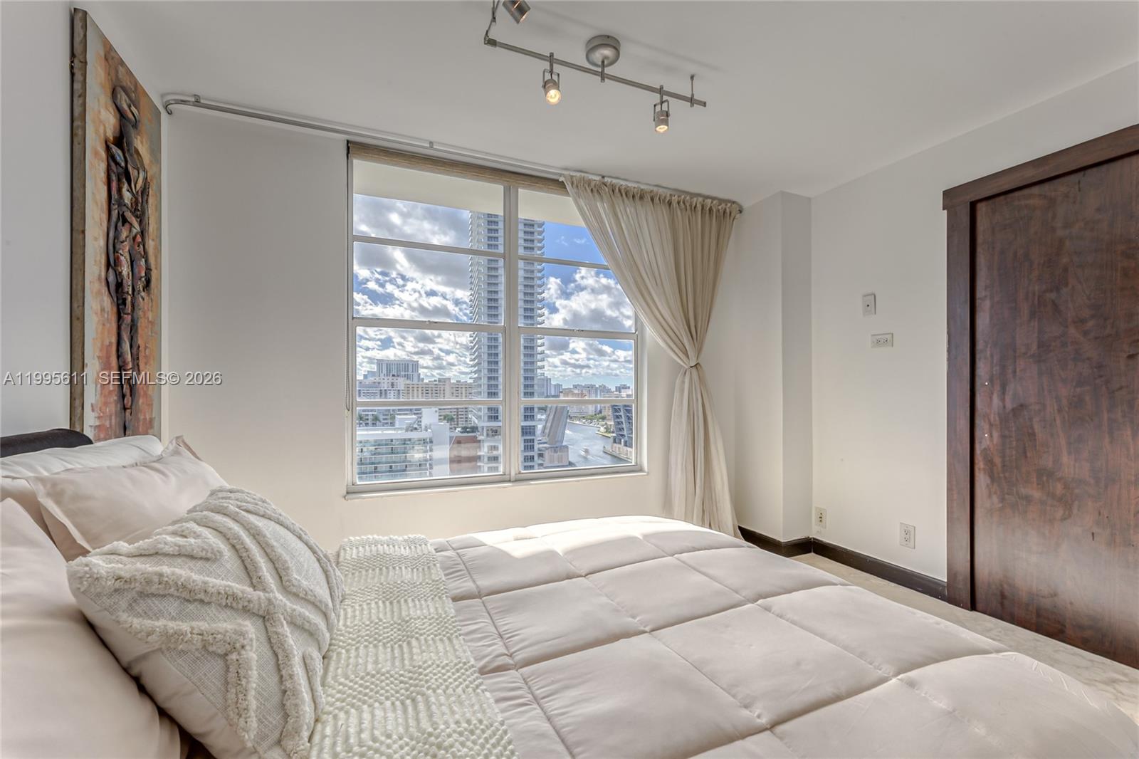 Photo of 3800 Ocean Drive #1606, Hollywood, Florida, 33019 -