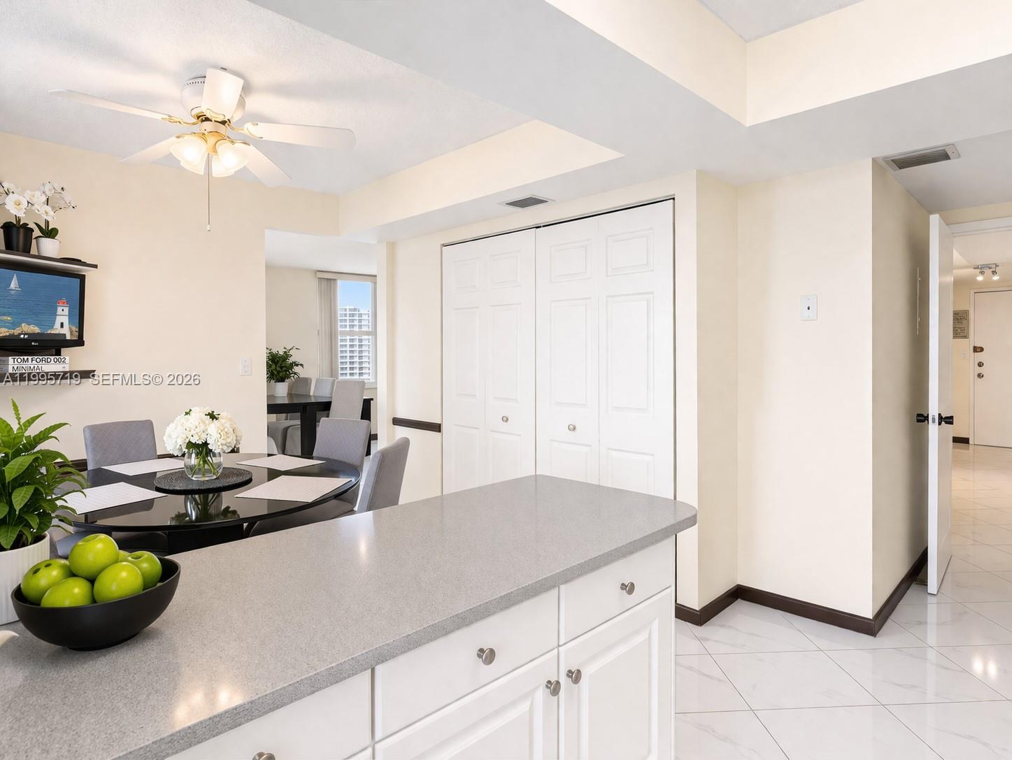 See details 2404 2 / 2 1552 sq. ft. $ 2026-05-28 0 Photo