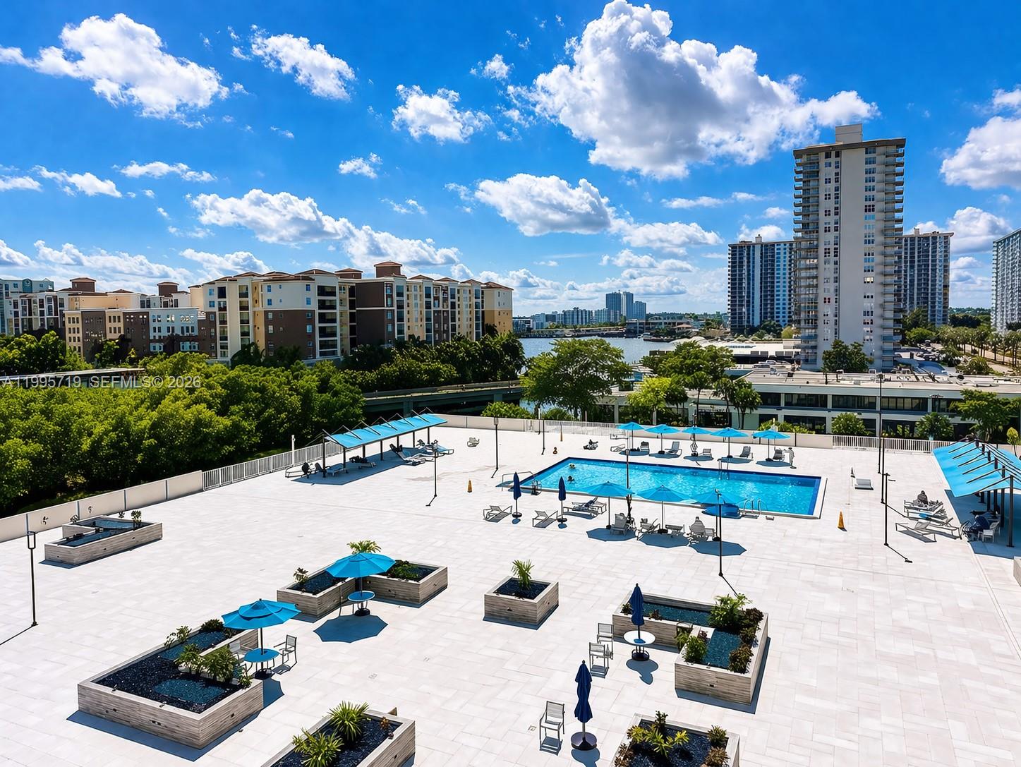 See details 2404 2 / 2 1552 sq. ft. $ 2026-05-28 0 Photo