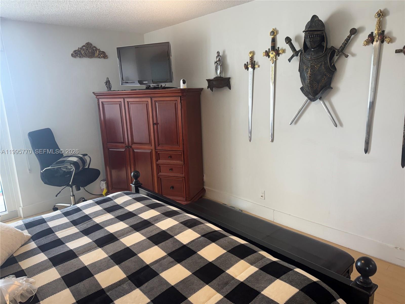 725 2 / 2 1357 sq. ft. $ 2026-05-11 0 Photo