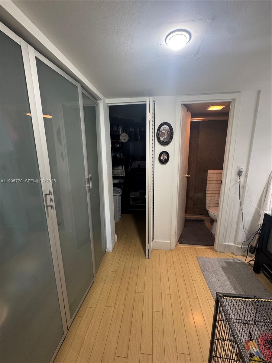725 2 / 2 1357 sq. ft. $ 2026-05-11 0 Photo