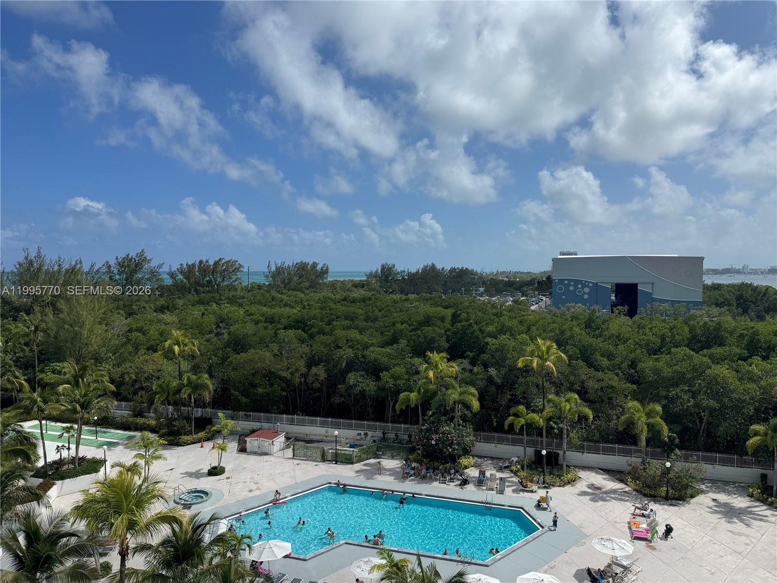 725 2 / 2 1357 sq. ft. $ 2026-05-11 0 Photo