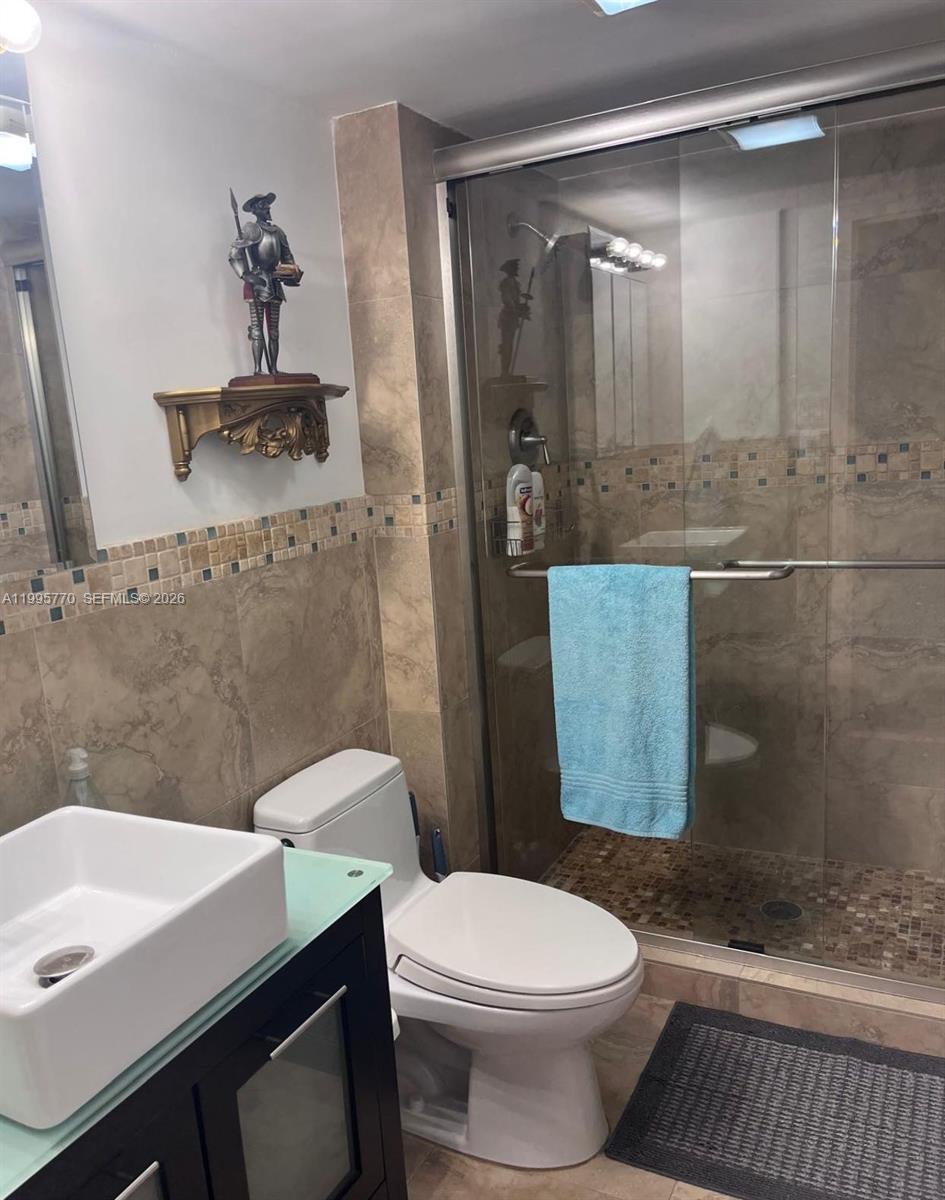 725 2 / 2 1357 sq. ft. $ 2026-05-11 0 Photo