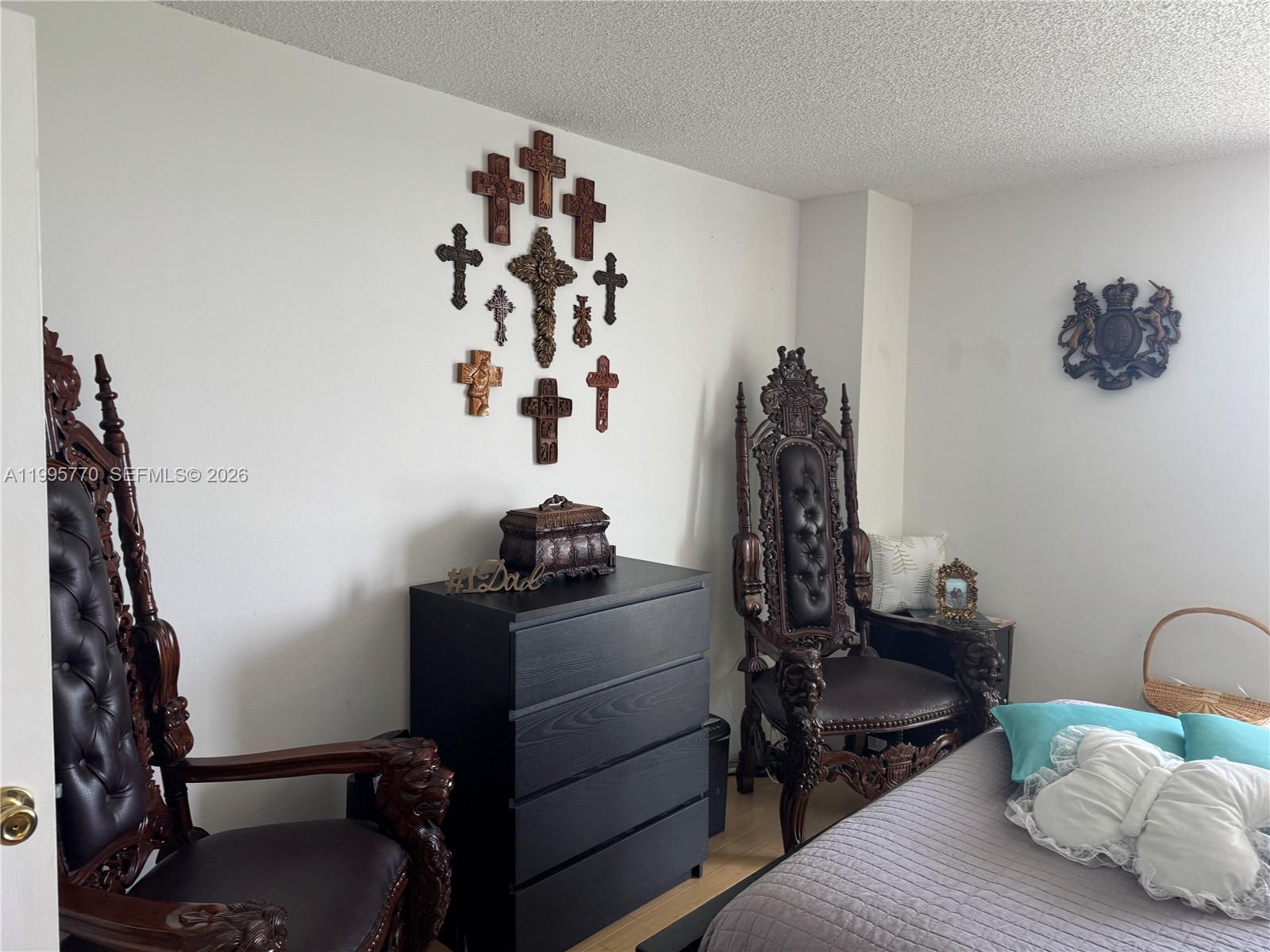 725 2 / 2 1357 sq. ft. $ 2026-05-11 0 Photo