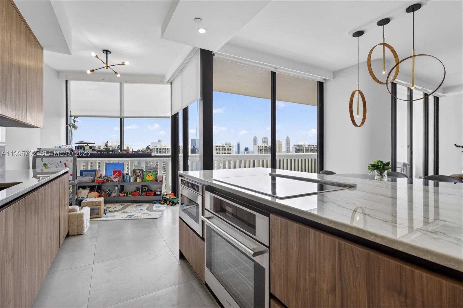 See details 3107 3 / 3 1690 sq. ft. $ 2026-04-06 0 Photo