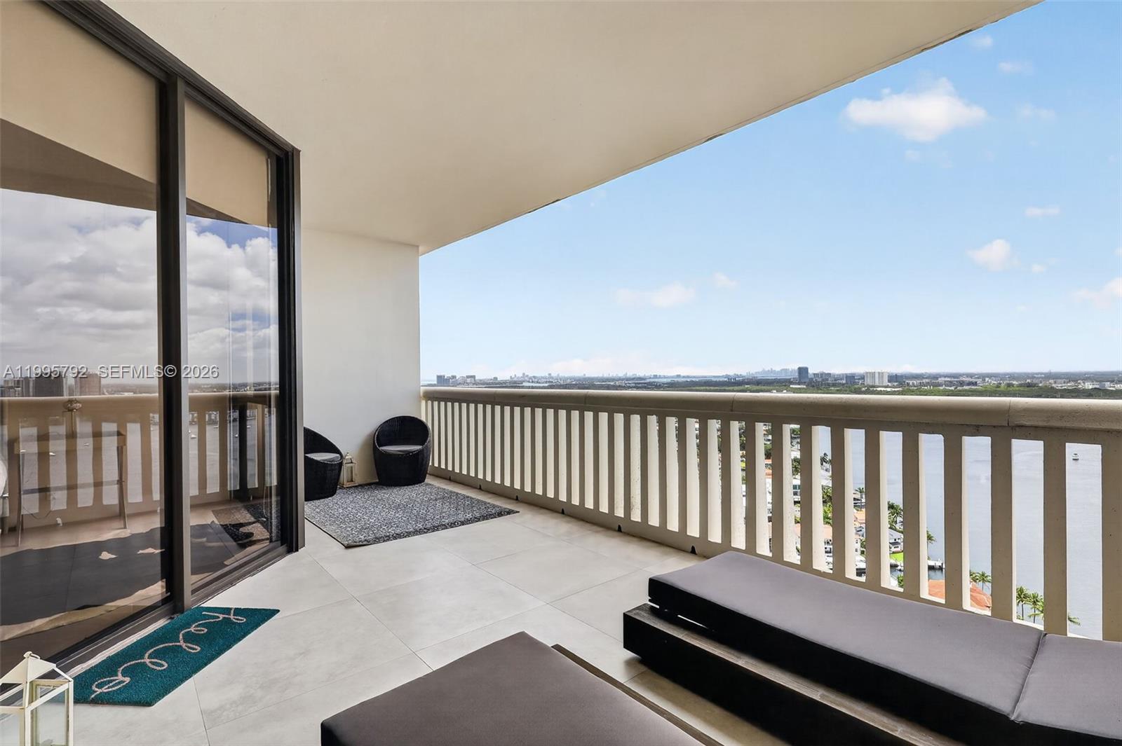 See details 3107 3 / 3 1690 sq. ft. $ 2026-04-06 0 Photo