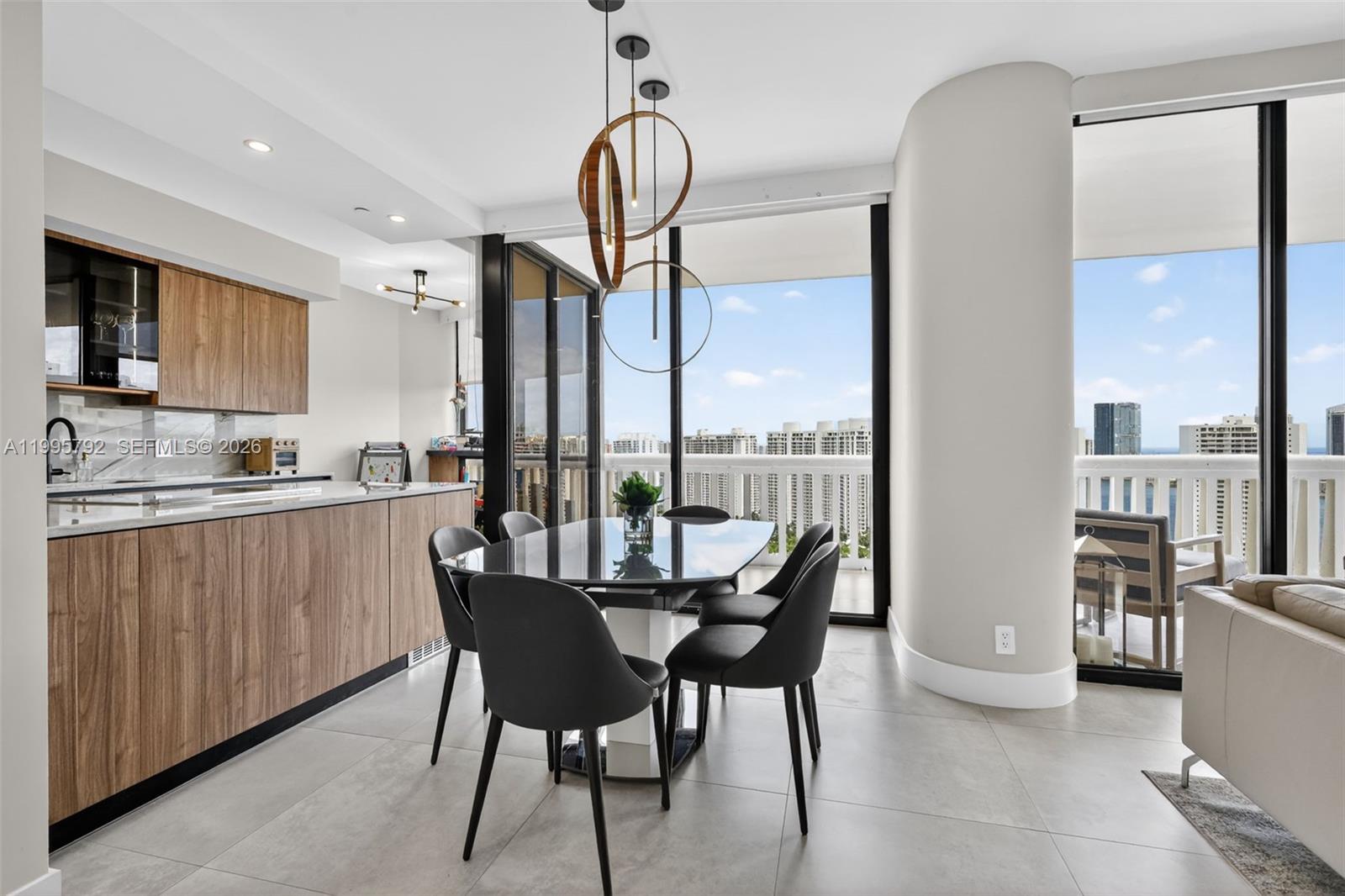 See details 3107 3 / 3 1690 sq. ft. $ 2026-04-06 0 Photo