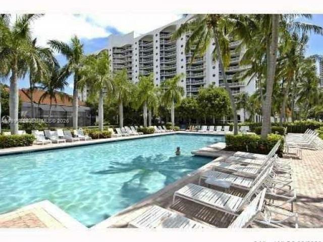 Photo of 3640 Yacht Club Drive  #1807, Aventura, Florida, 33180 - Community Pool