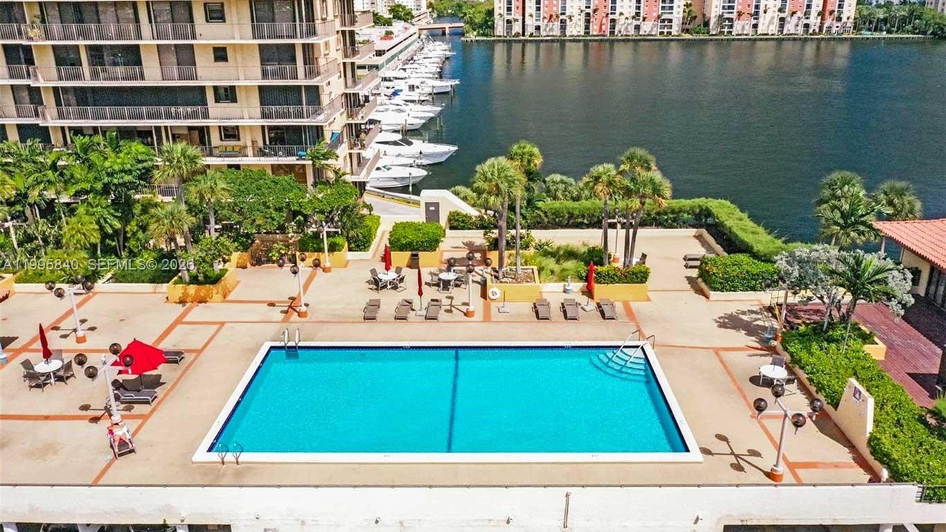 See details 2211 2 / 2 1240 sq. ft. $ 2026-04-06 0 Photo
