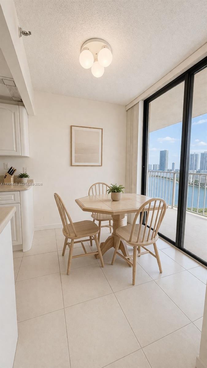 See details 2211 2 / 2 1240 sq. ft. $ 2026-04-06 0 Photo
