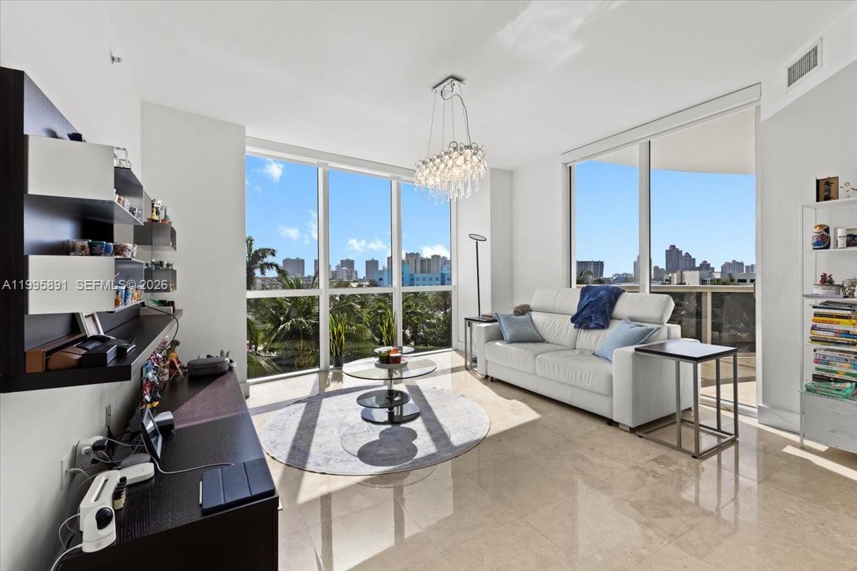 601A 2 / 2 1289 sq. ft. $ 2026-04-06 0 Photo