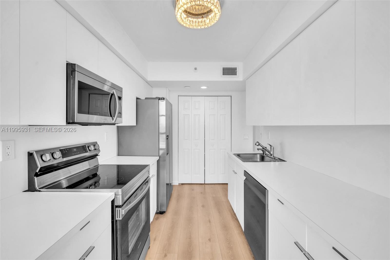 Photo of 3500 Mystic Pointe Dr #3001, Aventura, Florida, 33180 -