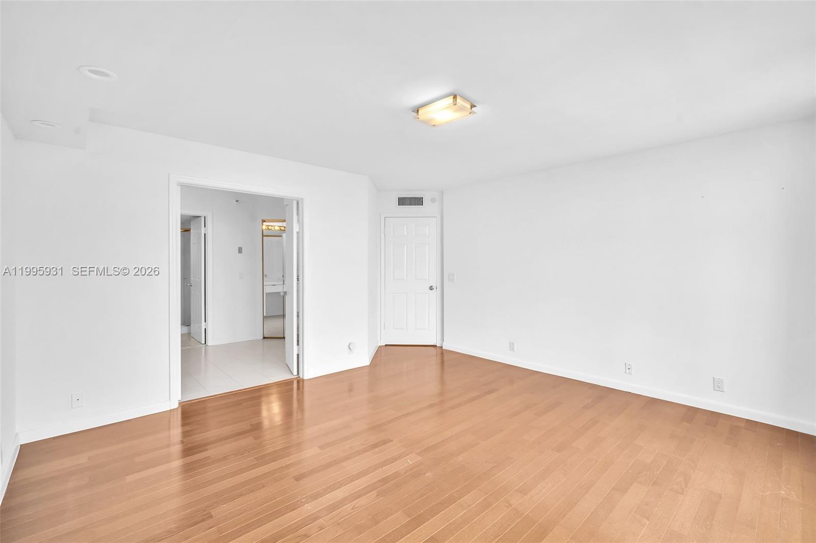 Photo of 3500 Mystic Pointe Dr #3001, Aventura, Florida, 33180 -