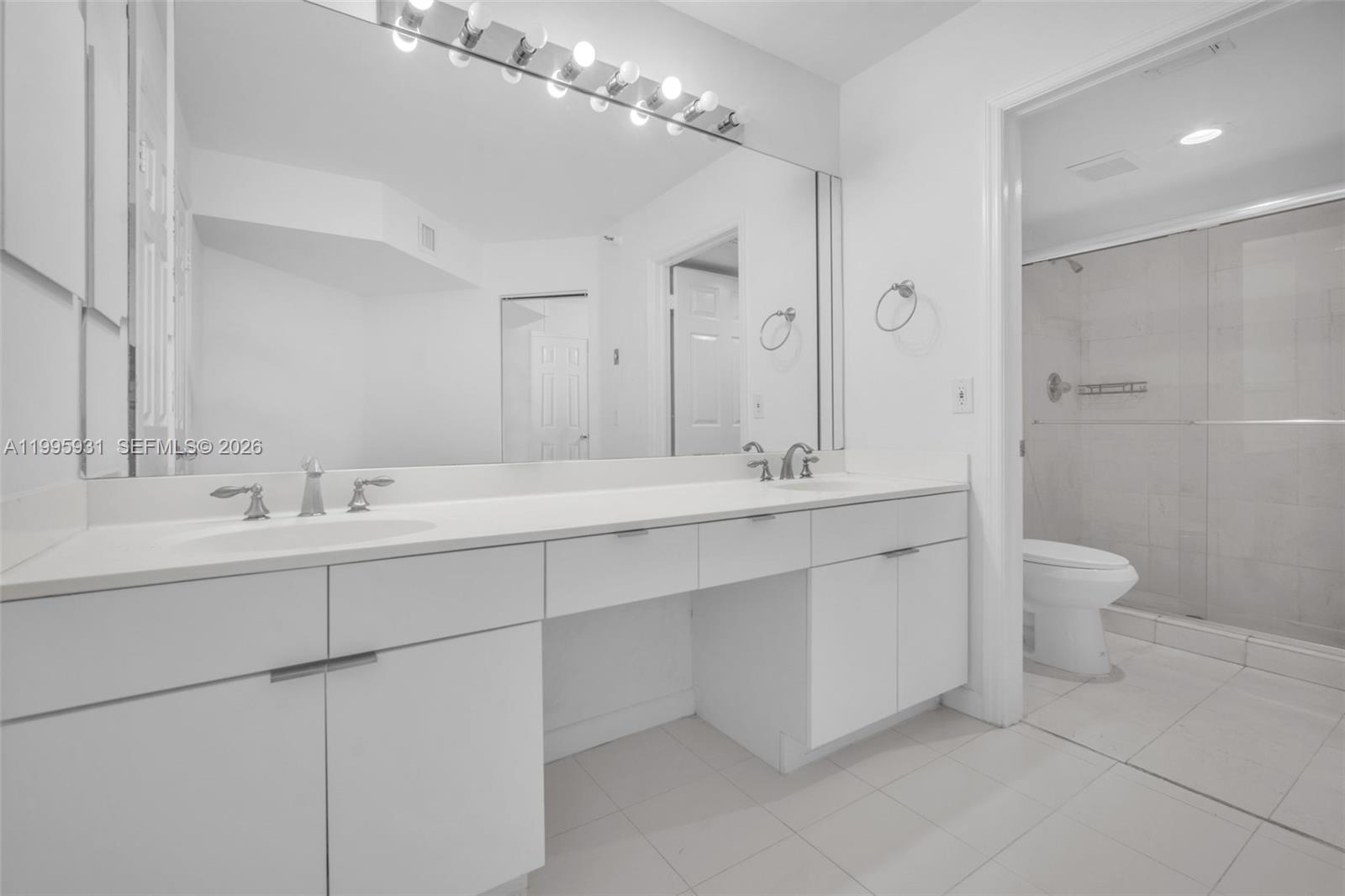 Photo of 3500 Mystic Pointe Dr #3001, Aventura, Florida, 33180 -