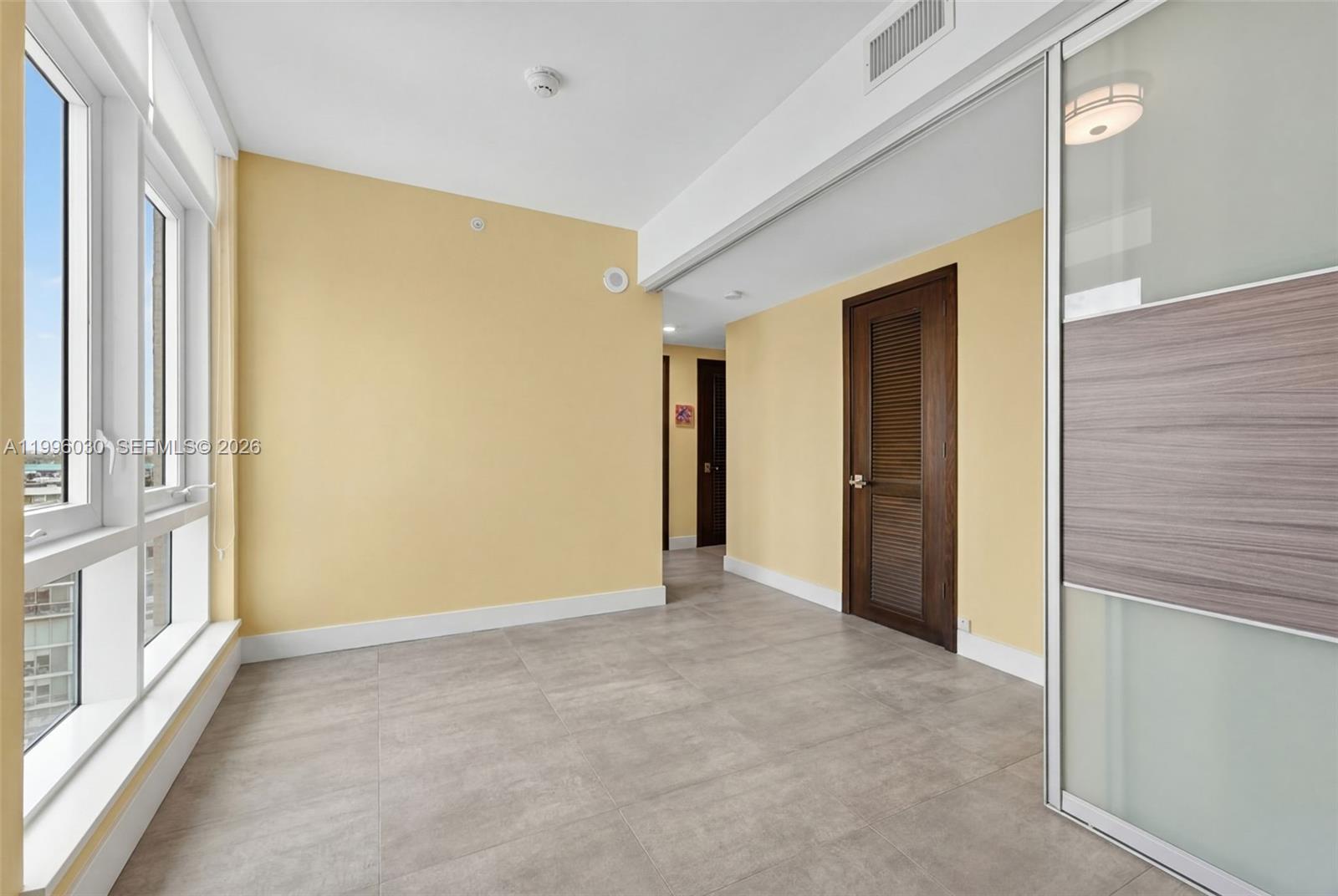 Photo of 3951 Ocean Dr  #1803, Hollywood, Florida, 33019 - 