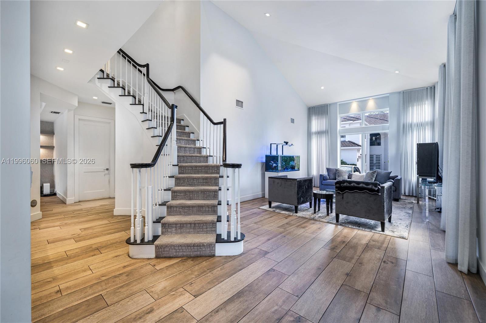 Photo of 3703 199th St (3703), Aventura, Florida, 33180 -