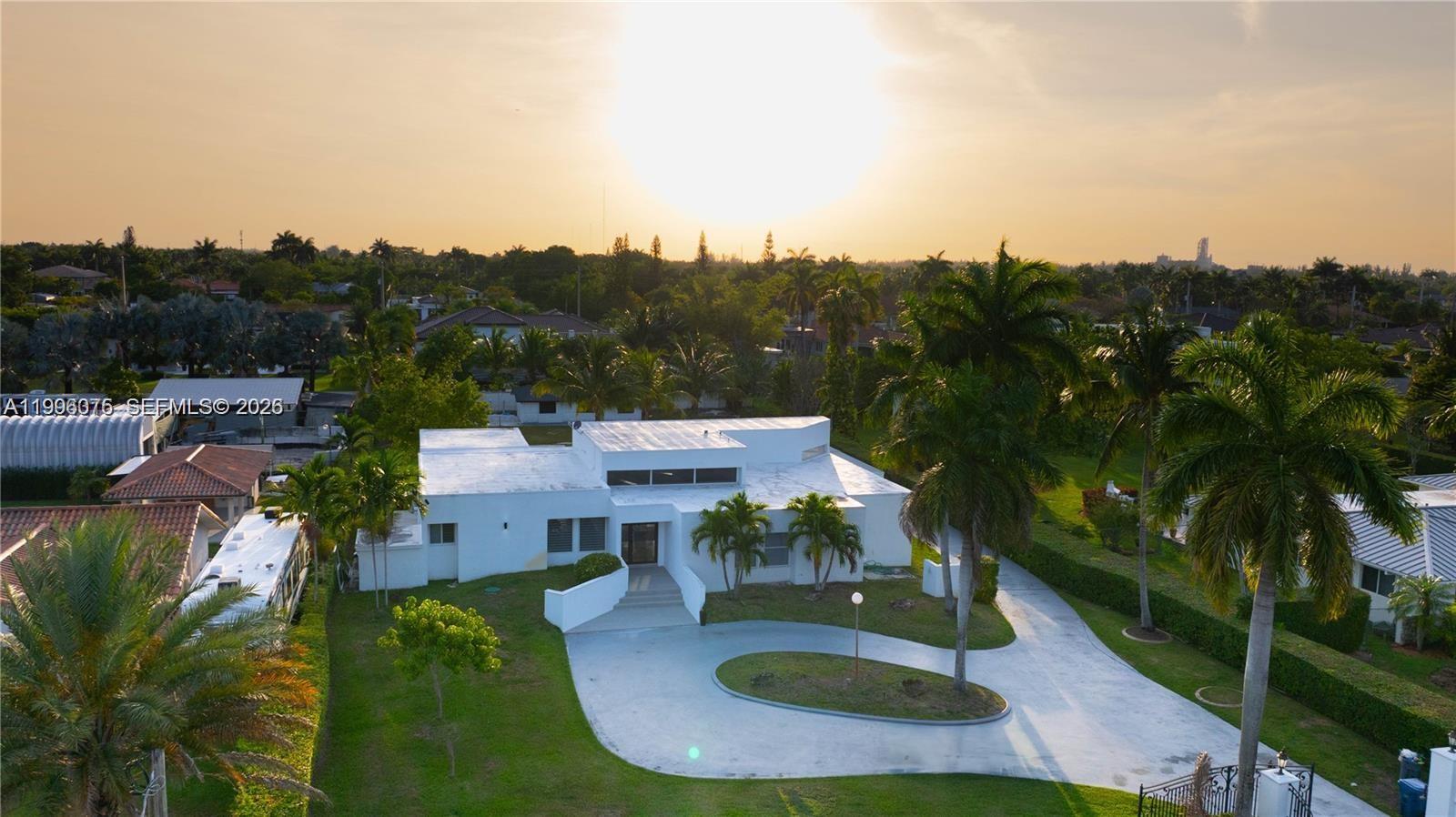 290 5 / 4 3818 sq. ft. $ 2026-04-07 0 Photo