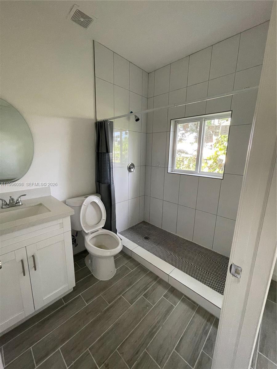   /   sq. ft. $ 2026-04-07 0 Photo