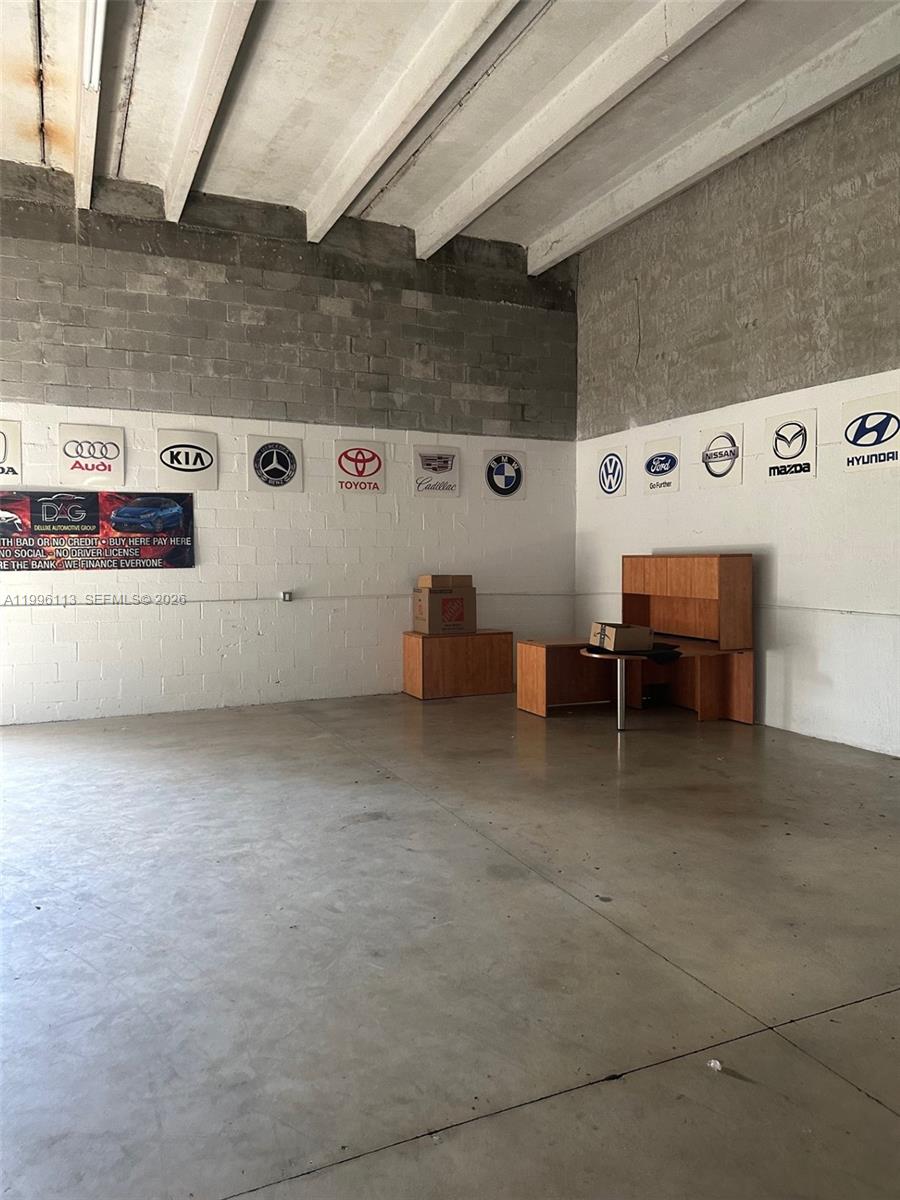 A12450  /   sq. ft. $ 2026-04-07 0 Photo